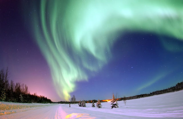 Aurora borealis and Aurora australis – how are they formed?